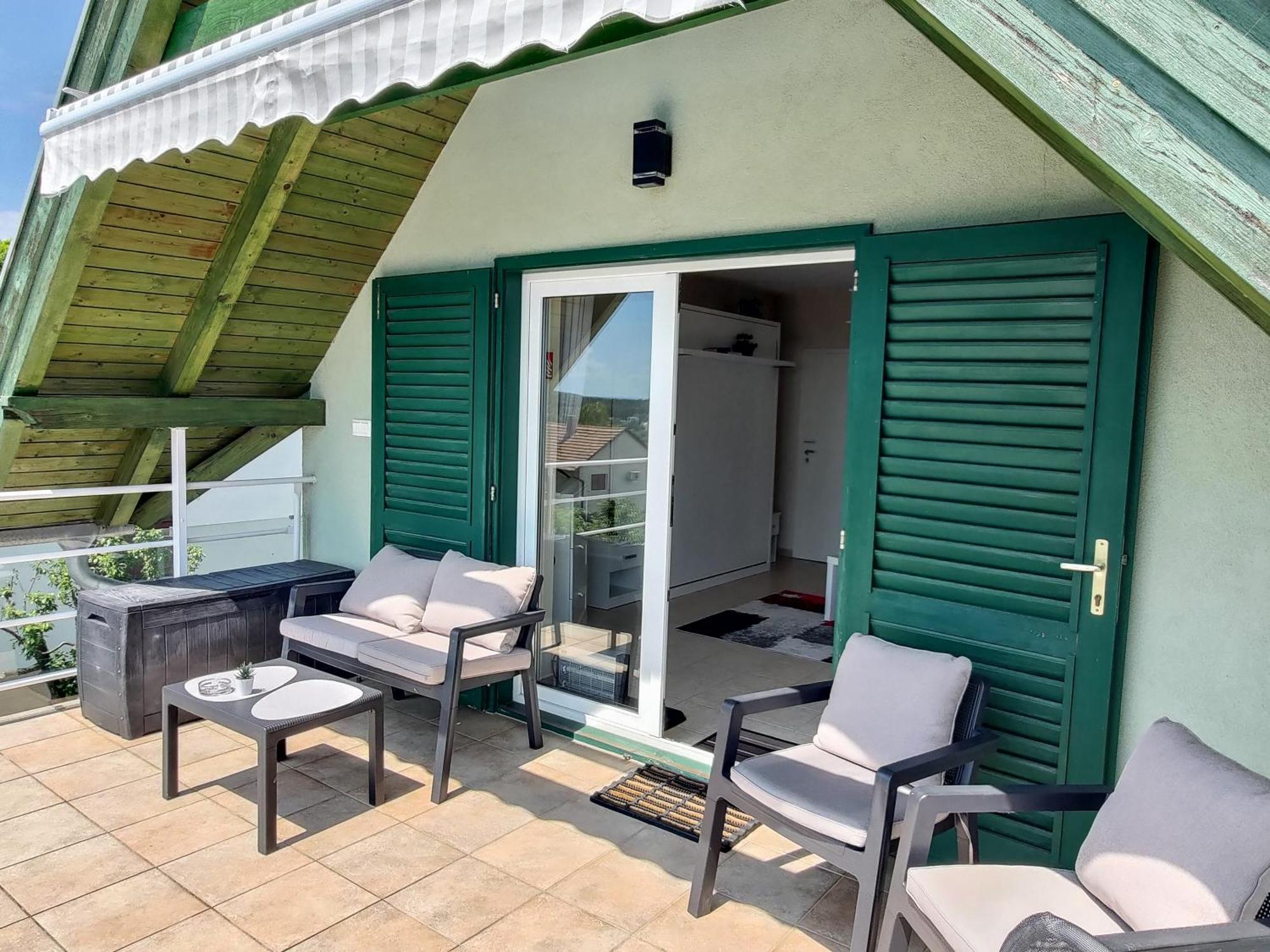 Fuegefa Apartman Balatonalmádi Esterno foto