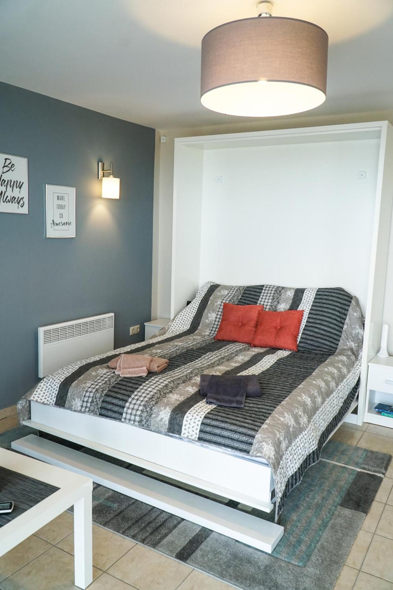 Fuegefa Apartman Balatonalmádi Esterno foto