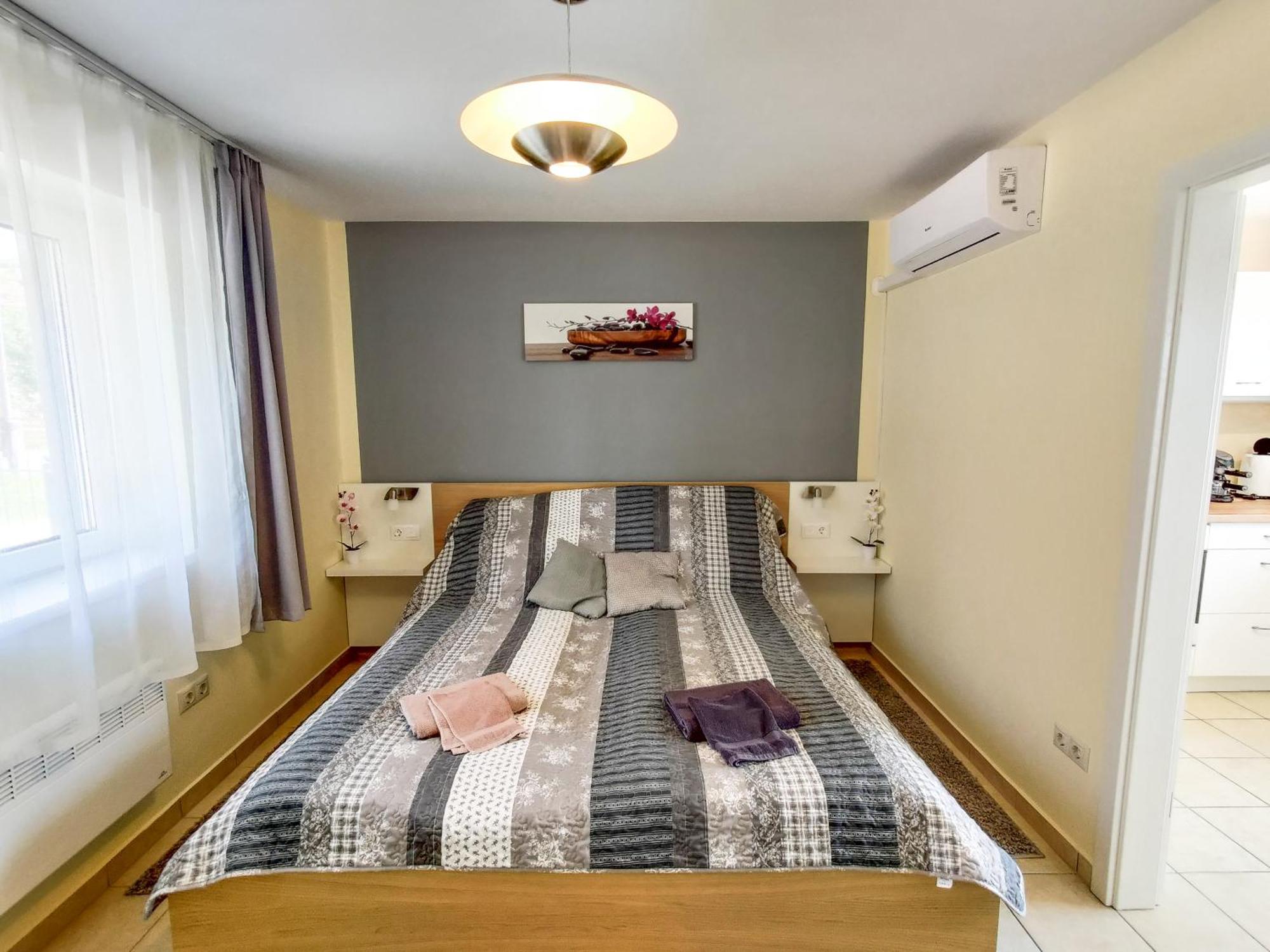 Fuegefa Apartman Balatonalmádi Esterno foto